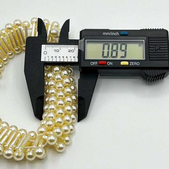 Vintage Accessory Place Beaded Bracelet Ivory Acrylic 2 & 3 Prong Pieces - Picture 7 of 7